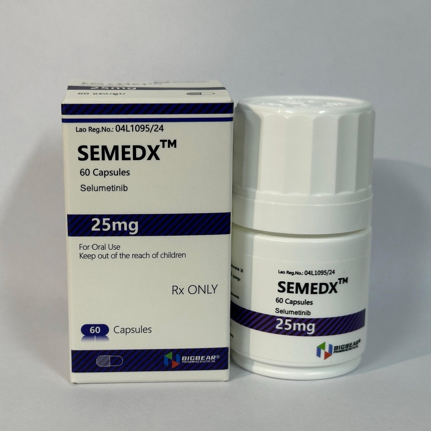 司美替尼,SEMEDX,Selumetinib,25mg 厂家:老挝大熊制药  简介：25mg*60粒胶囊